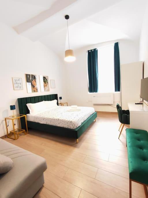 The Gold Apartment Рим Екстериор снимка